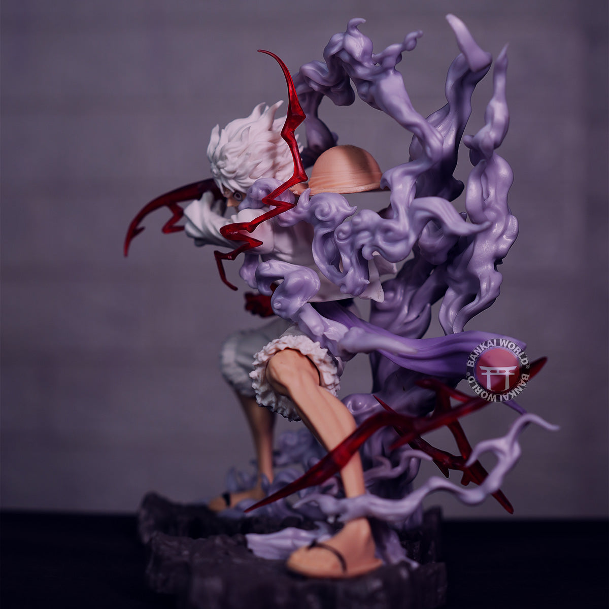Luffy Gear 5 Detailed Figure
