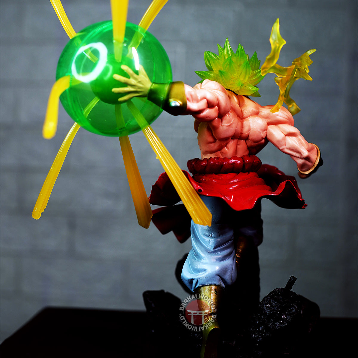 Broly Fighting Action Figure