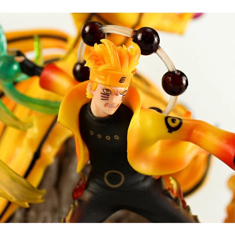 Naruto Six Paths Sage Mode with Kurama Beast Bomb Action Figure
