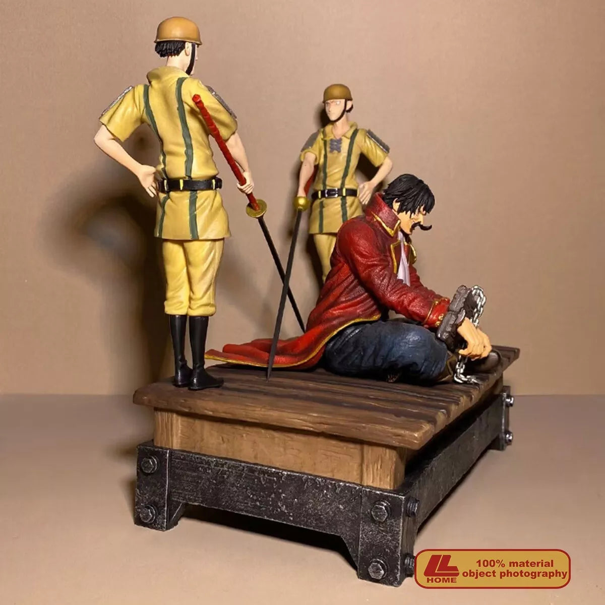 Gol D. Roger Final Moment Action Figure